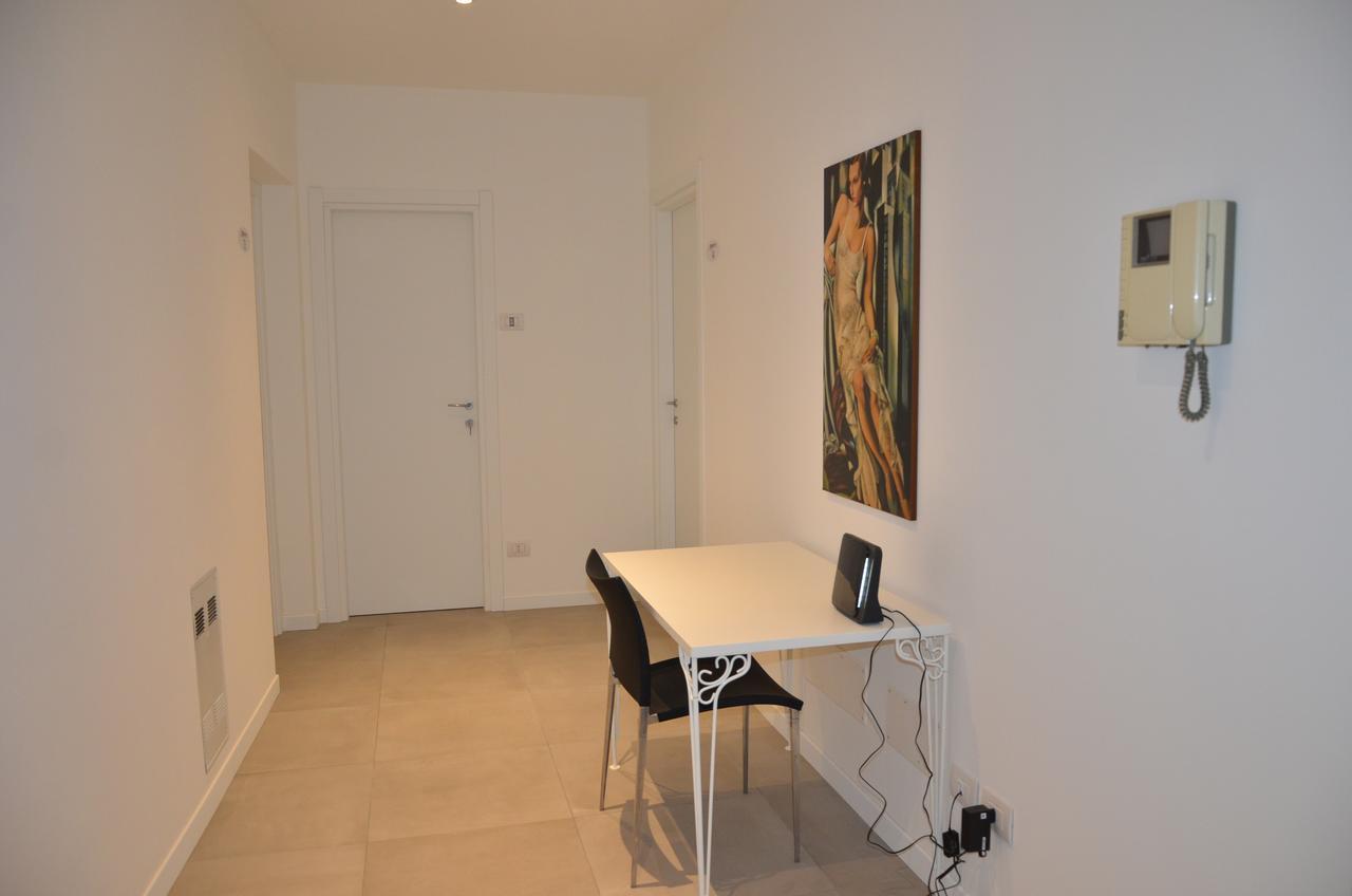 Room Center Station 2 Bergamo Eksteriør bilde