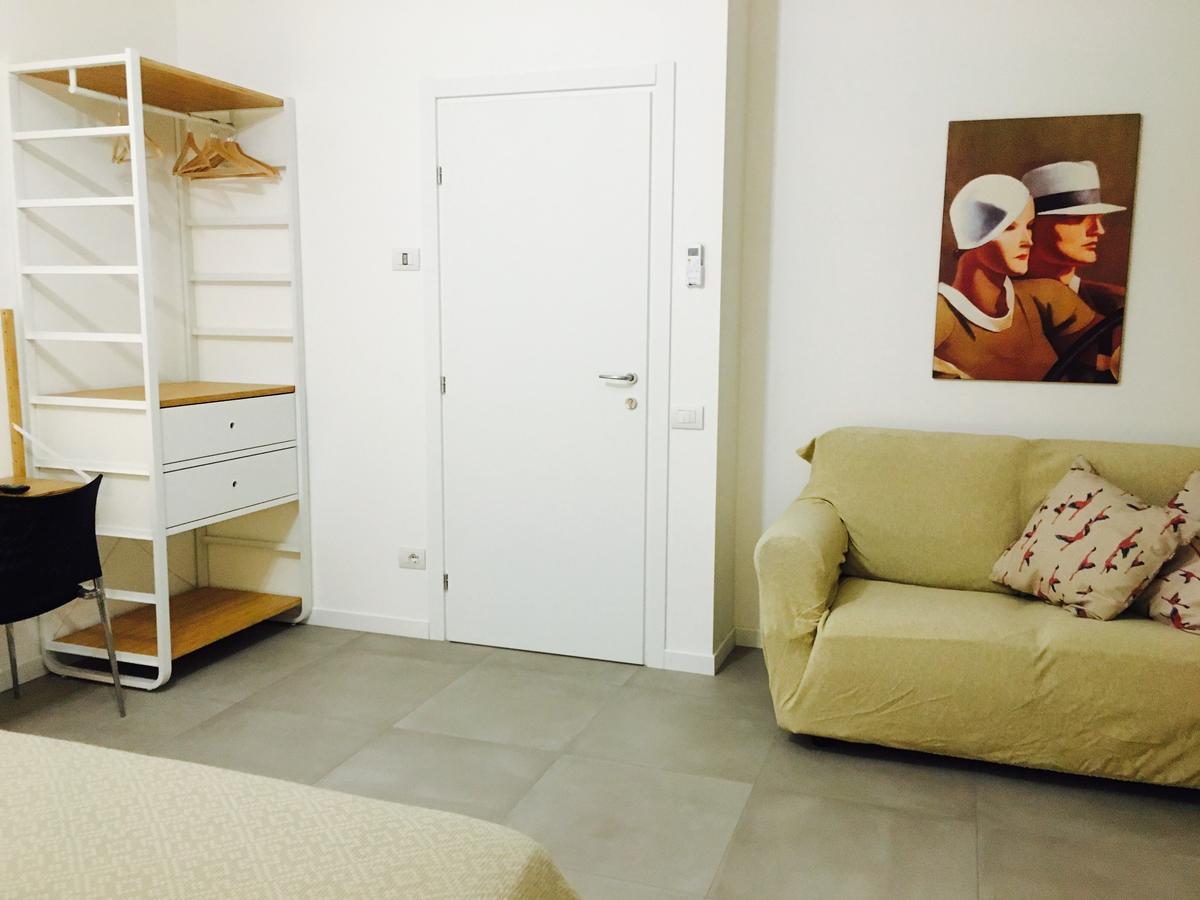 Room Center Station 2 Bergamo Eksteriør bilde