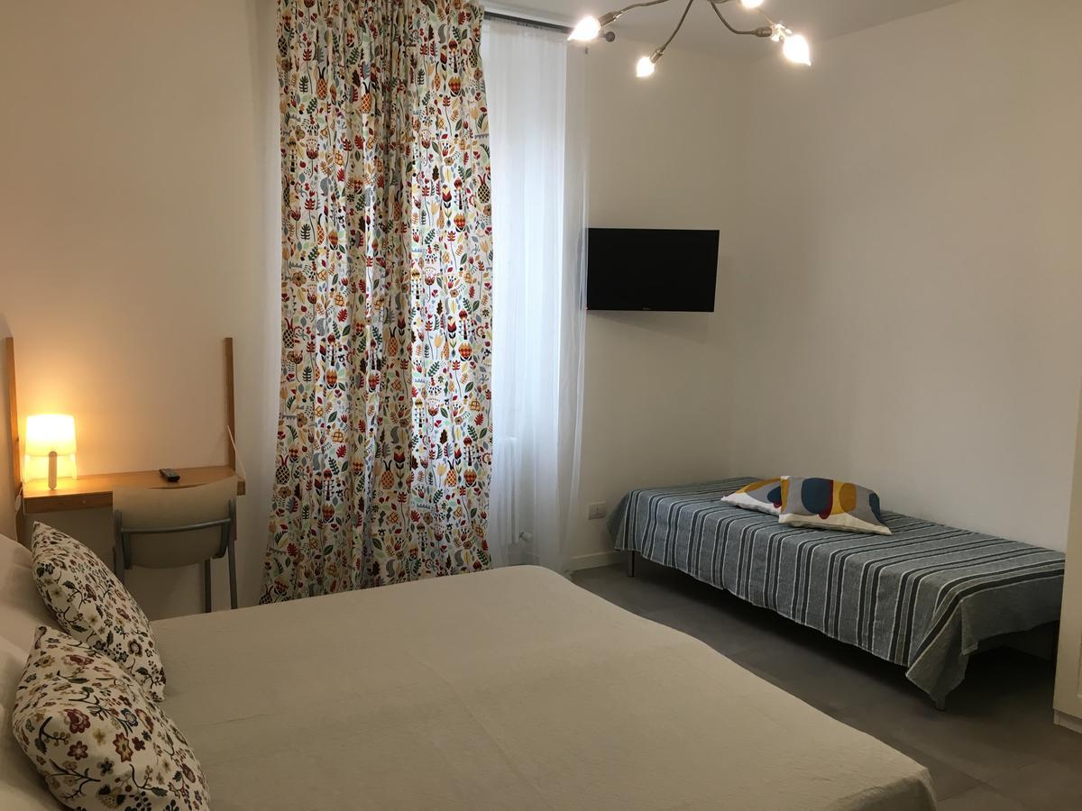 Room Center Station 2 Bergamo Eksteriør bilde